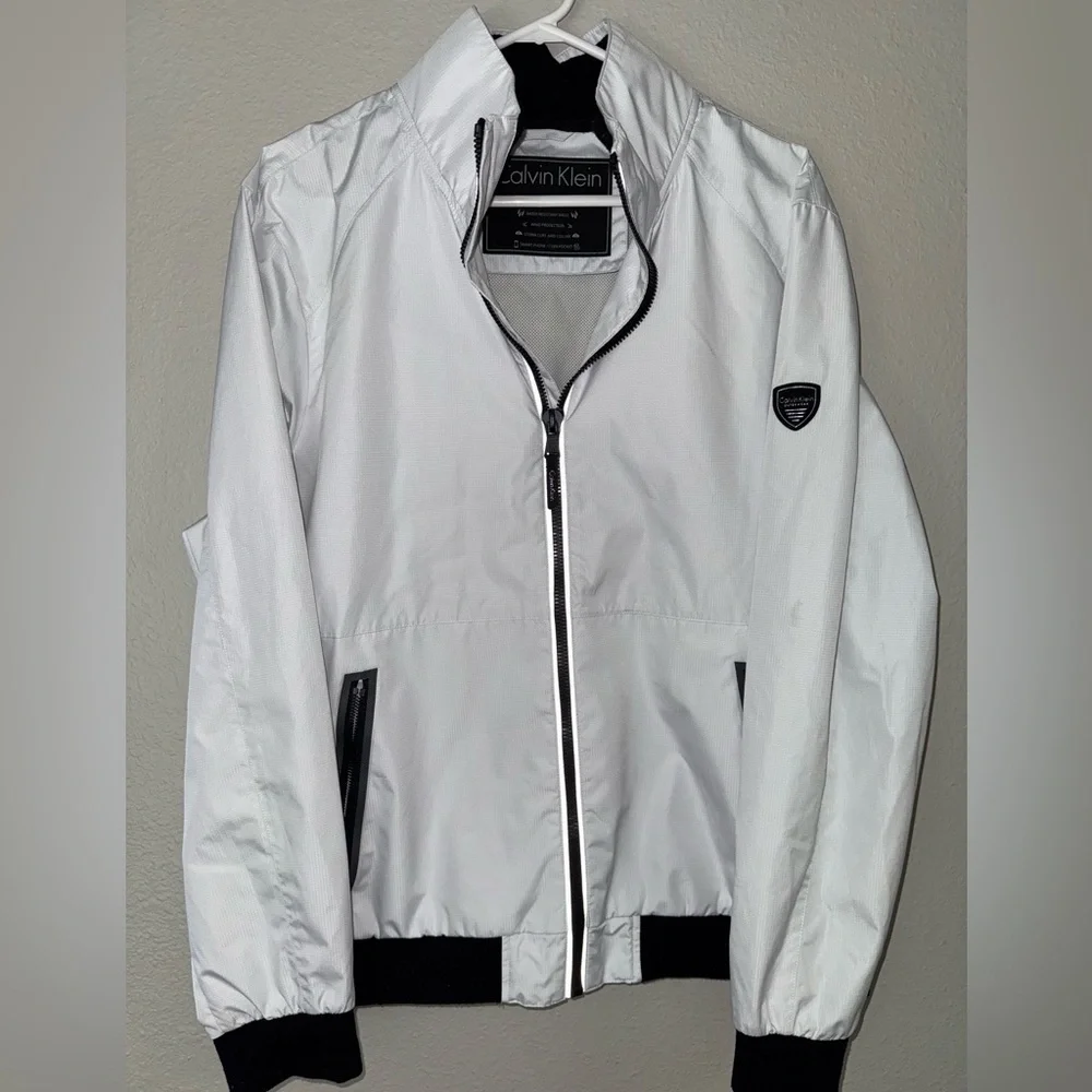Mens Calvin Klein Ripstop bomber white jacket size Large - Picture 2 of 8